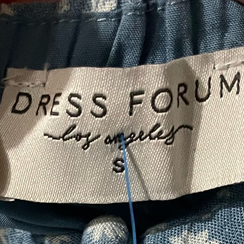Small Dress - Picture 3 of 3